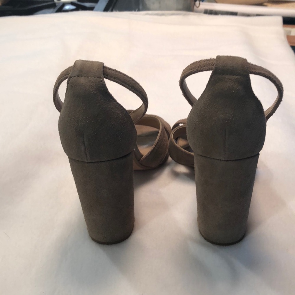 Heals - Picture 3 of 3